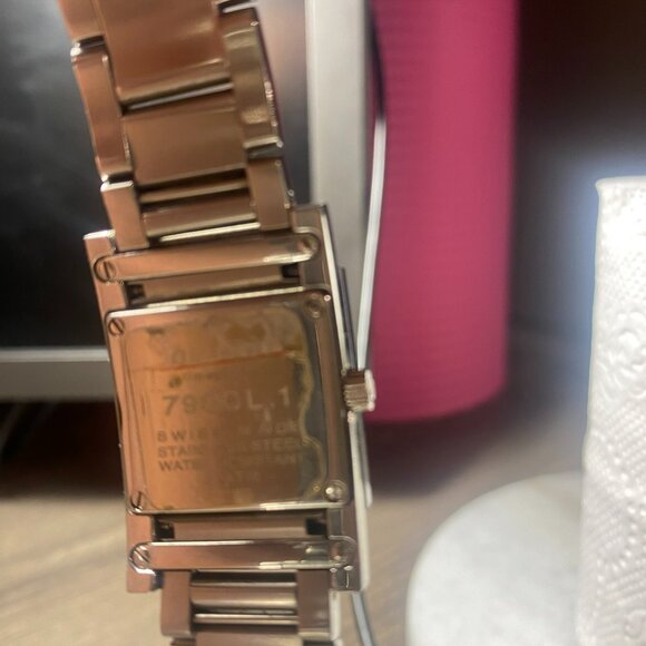 ⌚ Gucci 7900L Chunky Modernist Stainless Steel Link Womens Wrist Watch ⌚ - Picture 5 of 15